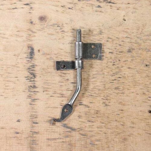 Queue de Rat Étain Antique gauche