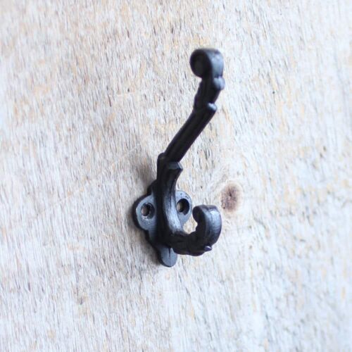 Petit crochet victorien noir