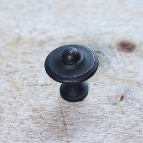 Bouton en fonte contemporain noir