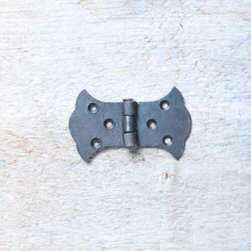 Penture papillon de coffre