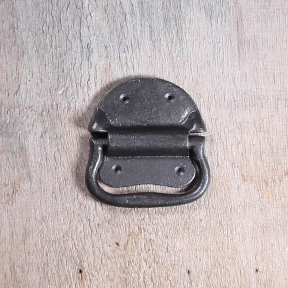 Poignée de coffre en fonte