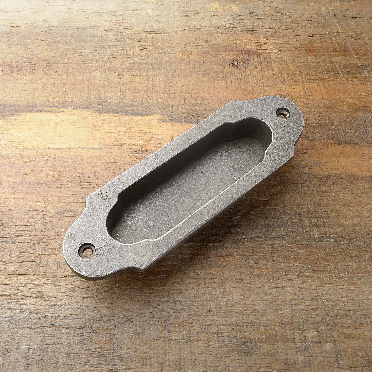 Victorian Recessed Pull Handle